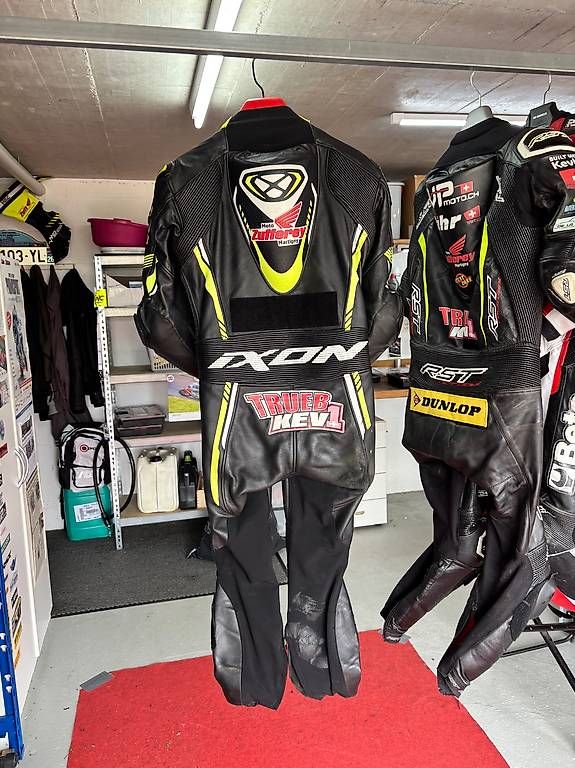 Protections: Combinaison Ixon vortex 2 M compatible Airbag  – D'occasion à Lully FR par Kiki86 1