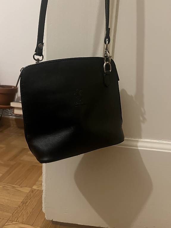 Sacs: Schwarze Ledertasche – D'occasion à Bern par ele_f79n