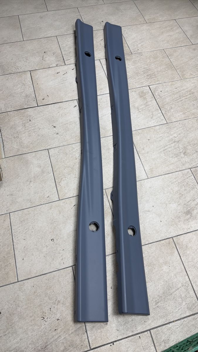 BMW Tutti pezzi di ricambio auto: BMW E36 M-Technik / M-Paket Seitenschweller – Nuovo (secondo la descrizione) da Oberglatt ZH venduto da Ellarenzy