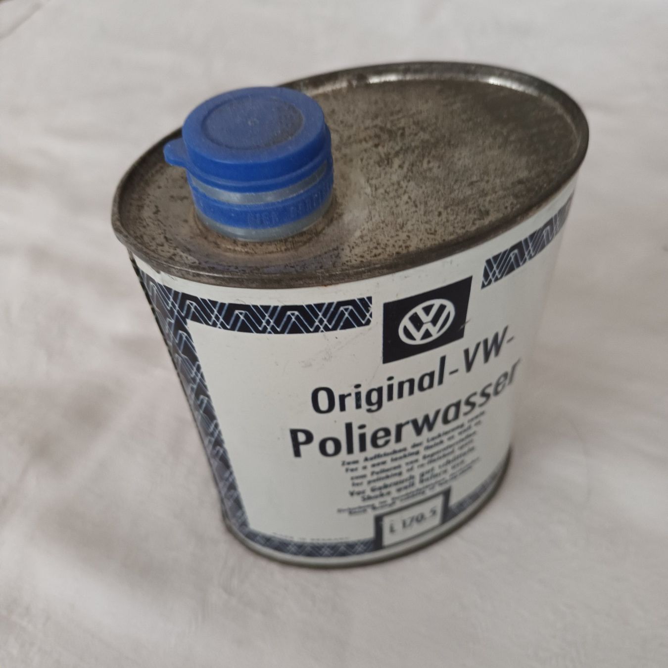 Contenitori & Simili: Original-VW-Polierwasser vintage Blechdose – Usato da Bäretswil venduto da ricoric 4