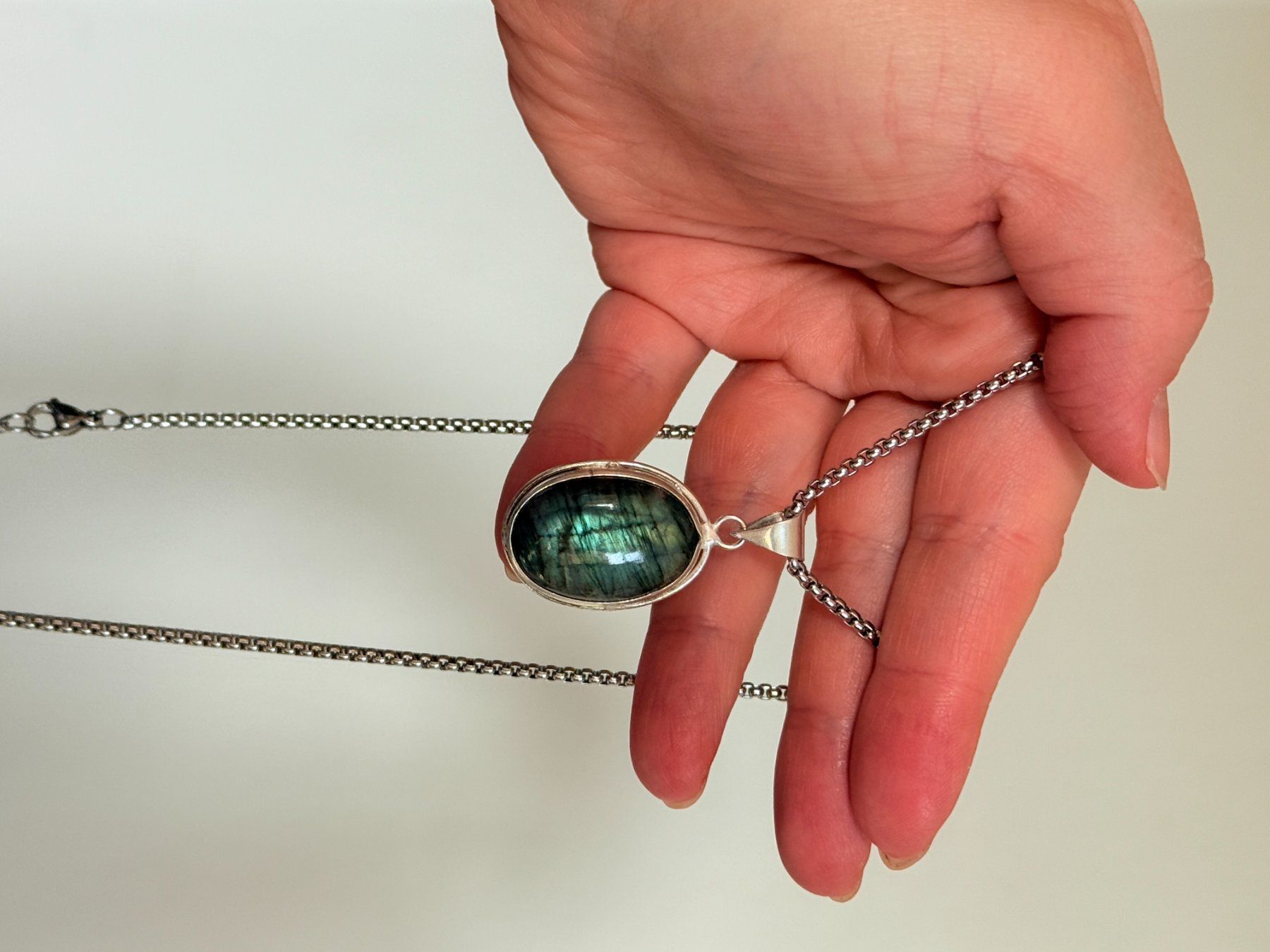 Catenine: Collier Labradorite, Pierre de Protection ! – Nuovo e nell'imballaggio originale da Genève venduto da AGBERG 4