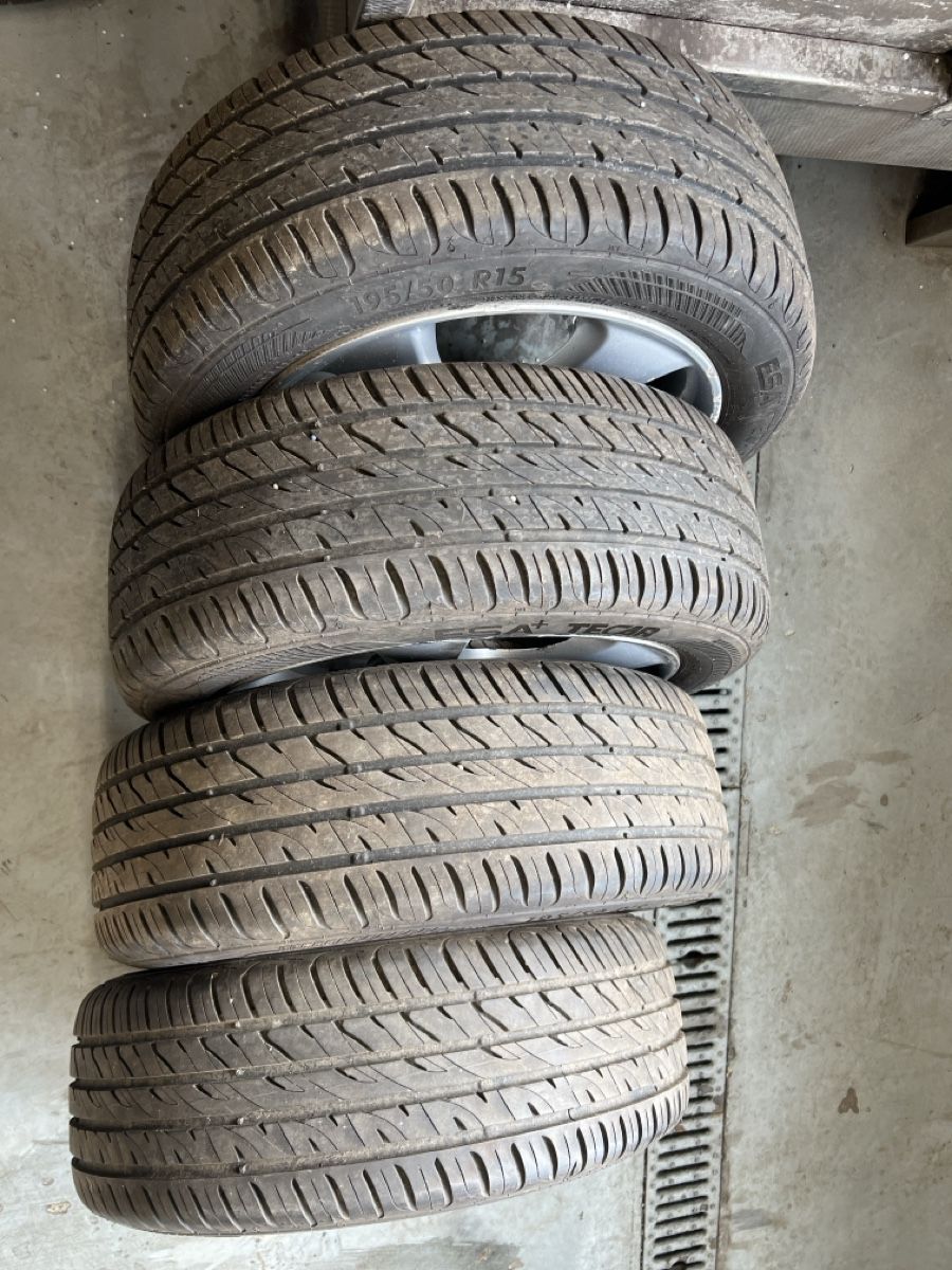Pneumatici & Ruote complete: Kompletträder Mazda 2 – Usato da Russikon venduto da Crtracing 5