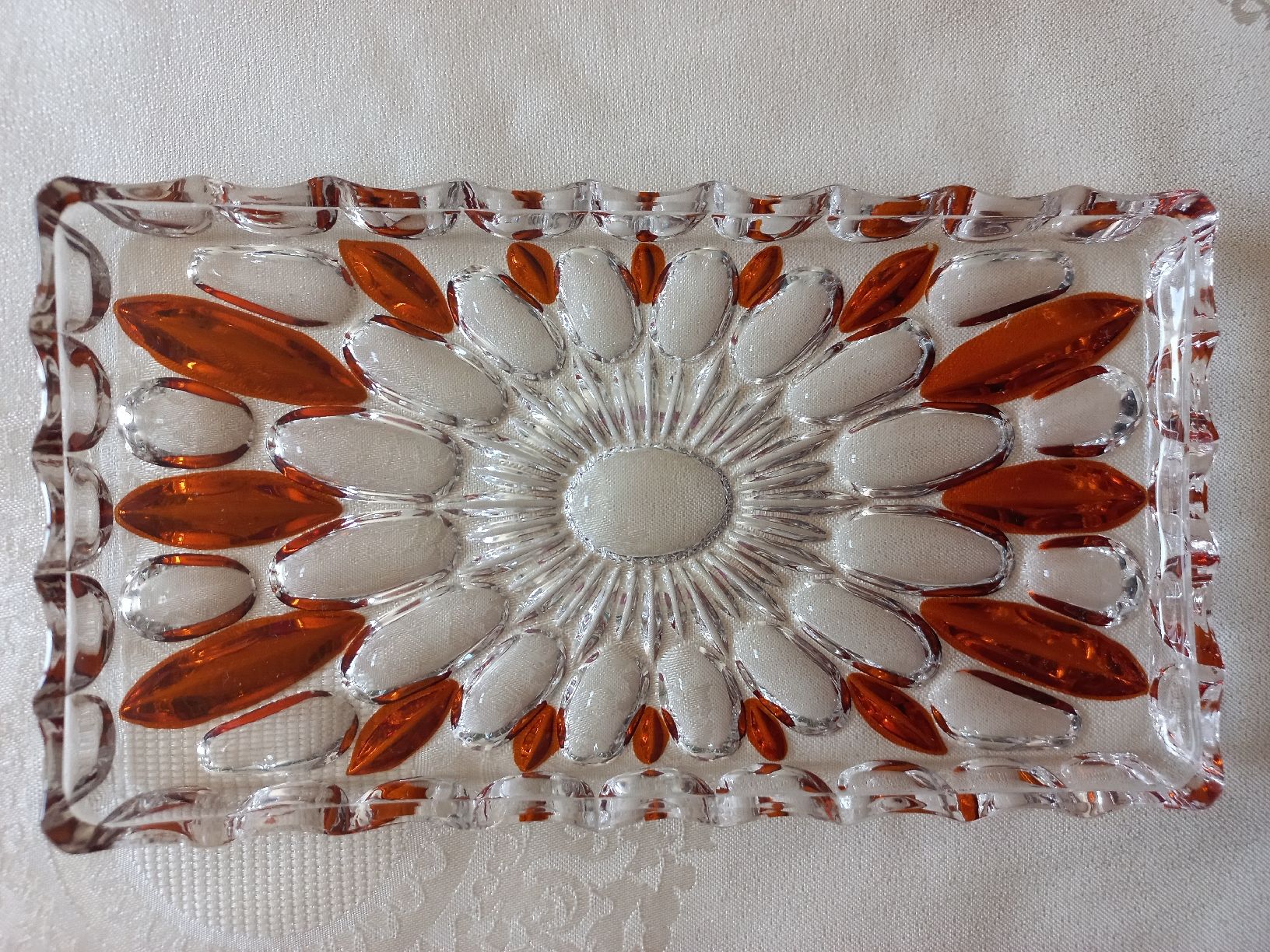Autre vaisselle: Beurrier en cristal 🌺 – Neuf (Voir description) à Dompierre FR par fat_xth5
