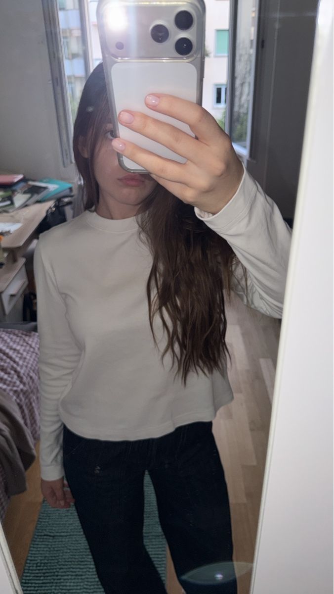 Cos Top: COS LONG-SLEEVE TOP – Usato da Genève venduto da yav_9r9f