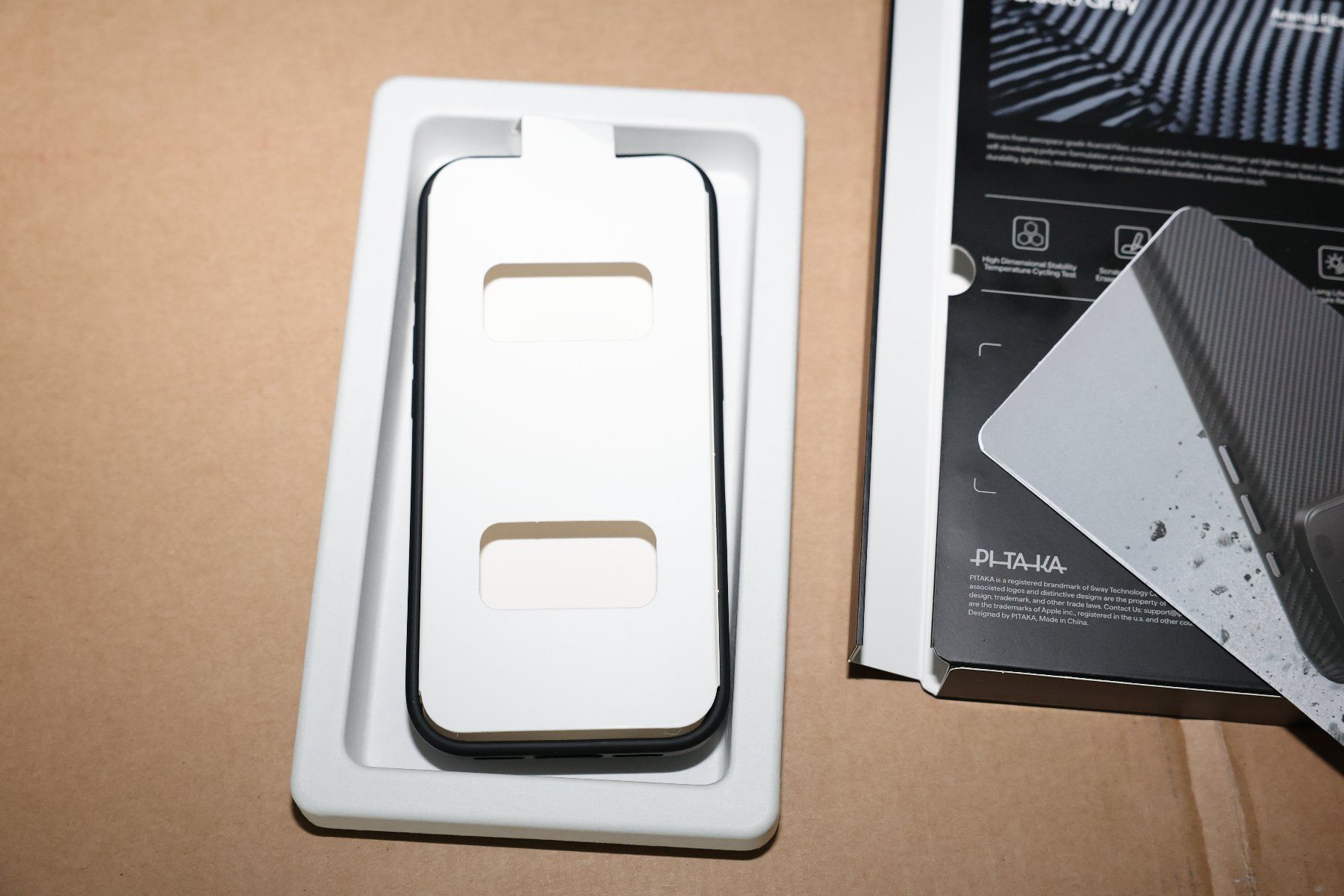 Coques & Protection écran: Pitaka iPhone 17 Pro Summa Case inkl ZenS Ladegerät – Neuf (Voir description) à Zürich par Verkaufen-Schweiz 2