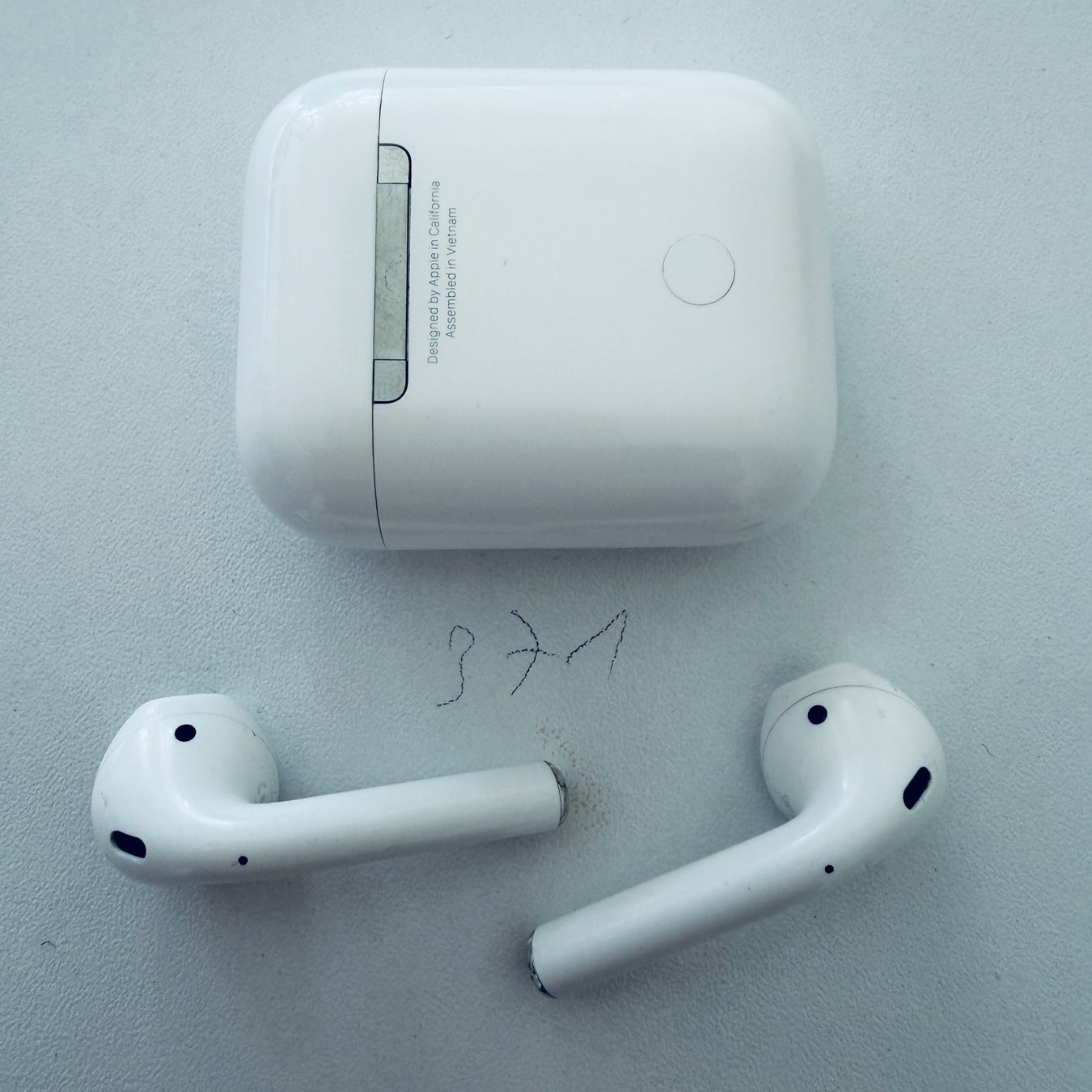 Apple Cuffie: Original Apple AirPods 2 Gen. Wireless Kopfhörer & Case – Usato da Basel venduto da MY.AIRPODS.SHOP 9