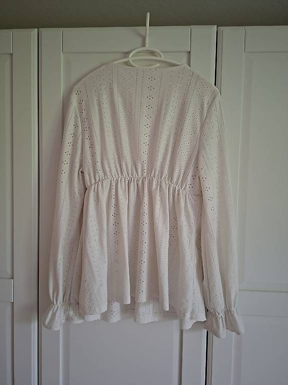 Camicette: Umstands-Bluse / -Kleid in Grösse M – Usato da Schwarzenberg LU venduto da mwidmer89 1