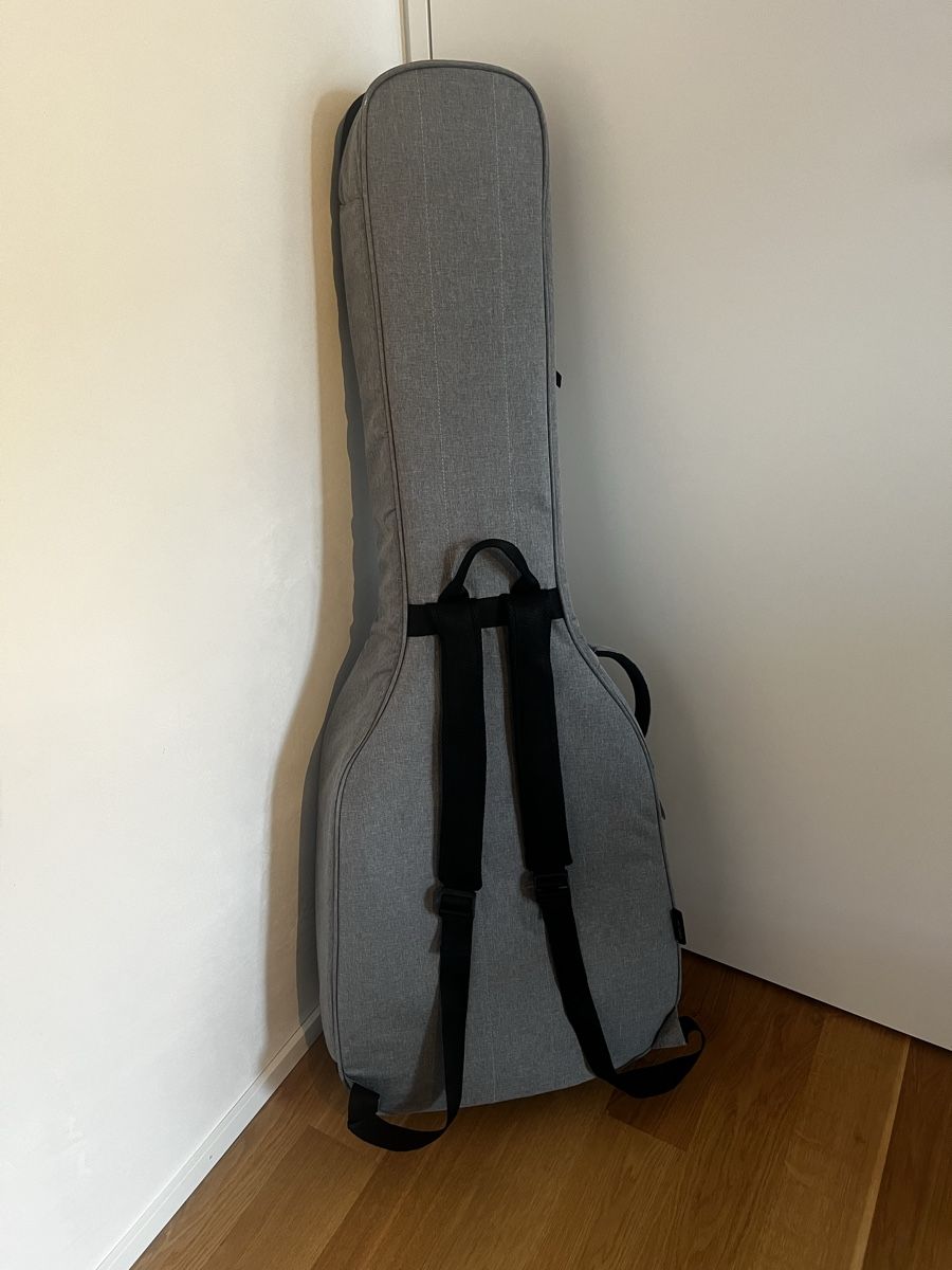 Strumenti musicali: E-Akustikbass, Johnson, mit Equalizer – Nuovo (secondo la descrizione) da Rüschlikon venduto da jul_8lpm 7