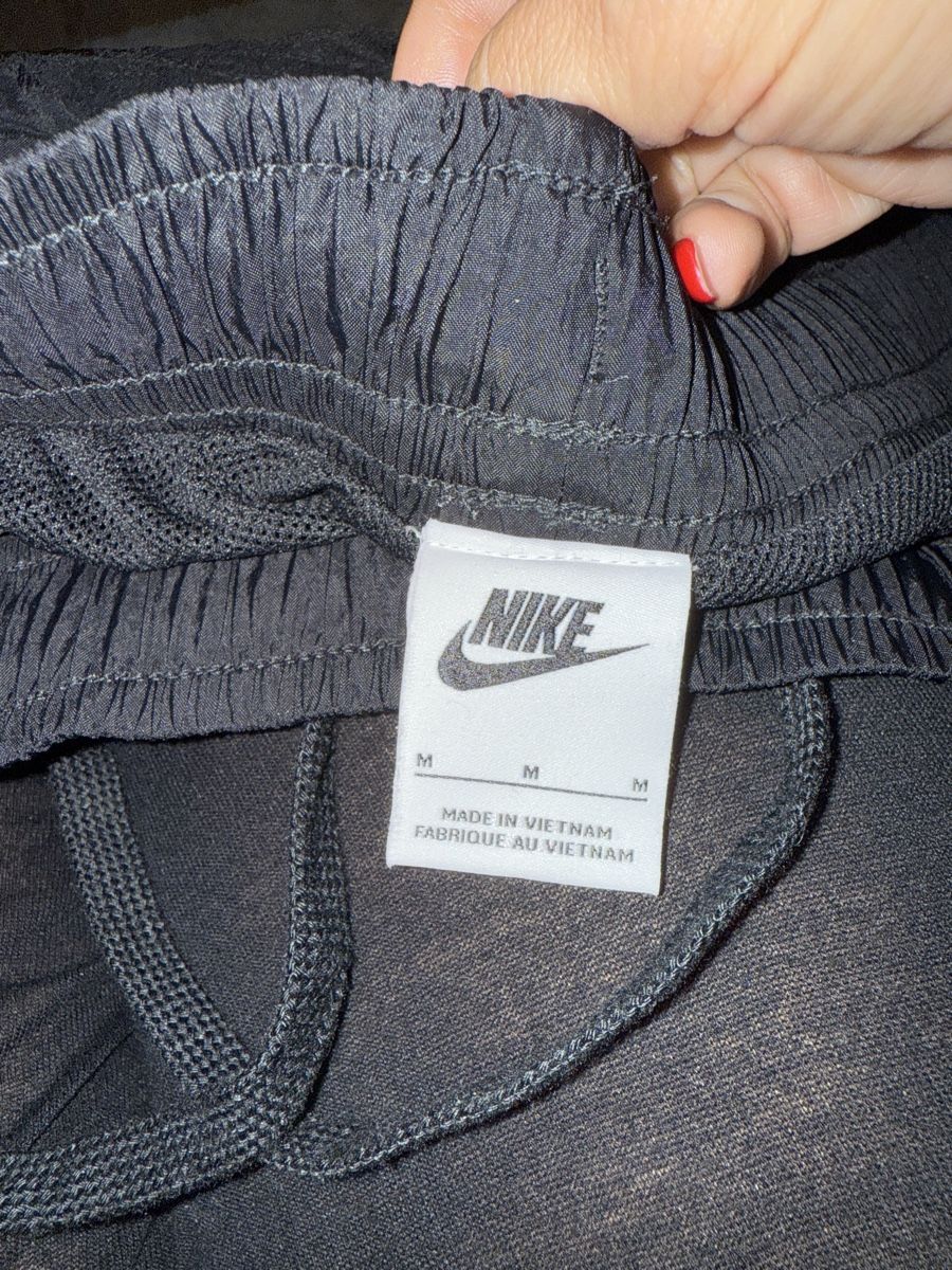 Nike Pantaloni: Trainerhose Nike Grösse M – Nuovo (secondo la descrizione) da Otelfingen venduto da Tommy112 2