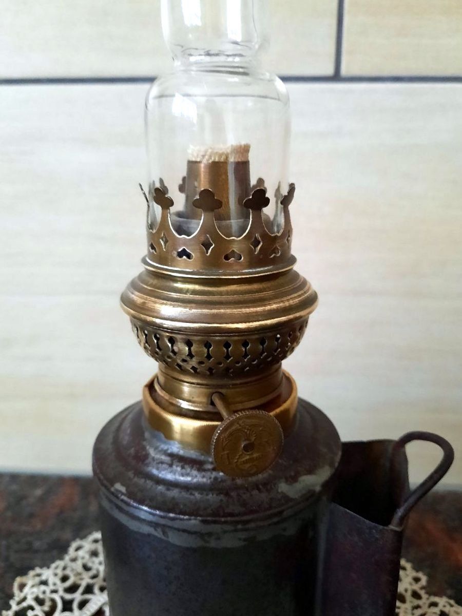 Lampen: Antike Petroleumlampe, Sturmlaterne, Messing – Gebraucht aus Eschenbach von Alicekunst 3