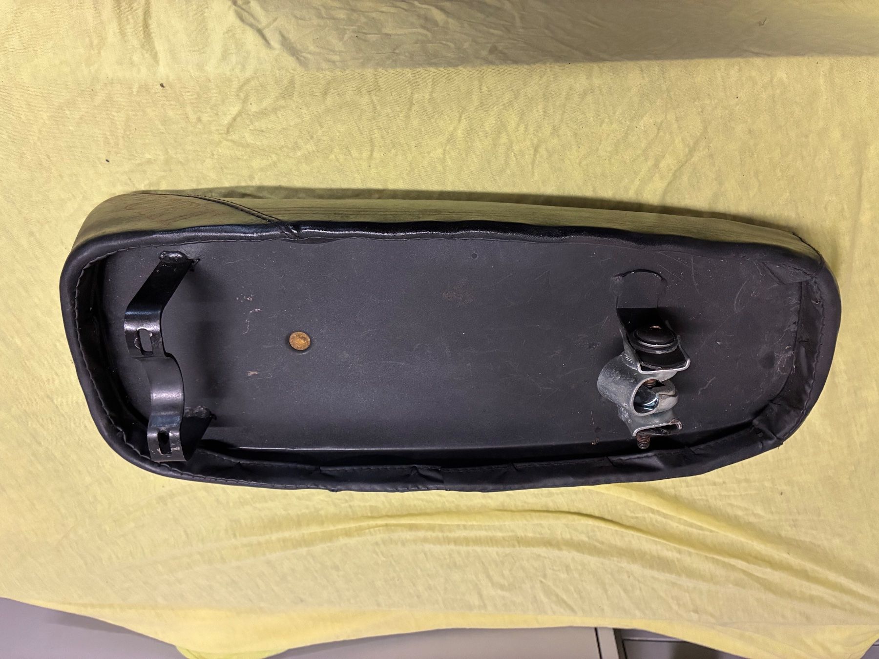 Pièces pour mobylette: Töffli Sitzbank – D'occasion à Wyssachen par Marcobikerfree 3