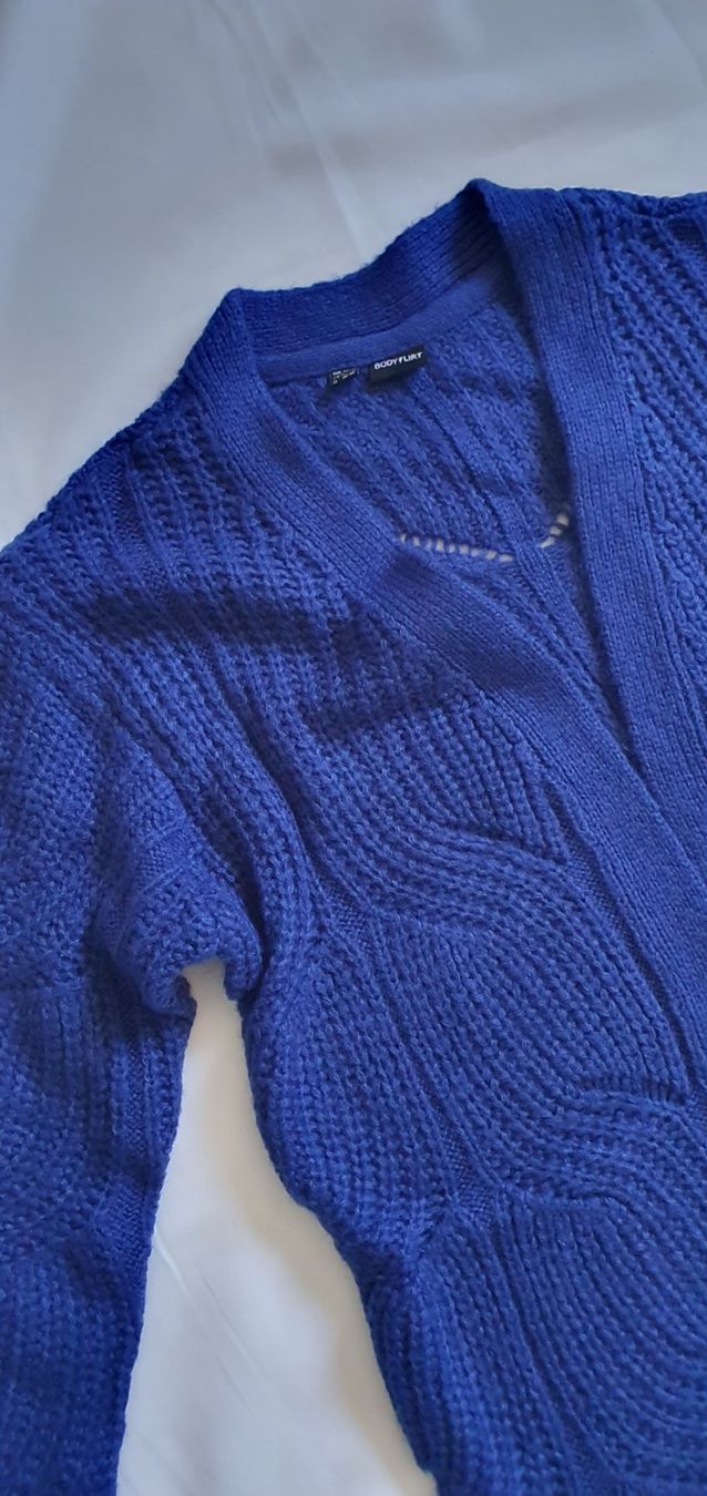 Jacken: Blaue Strickjacke long Cardigan 32/34, XS – Neu (gemäss Beschreibung) aus Niederbuchsiten von klengyel 1