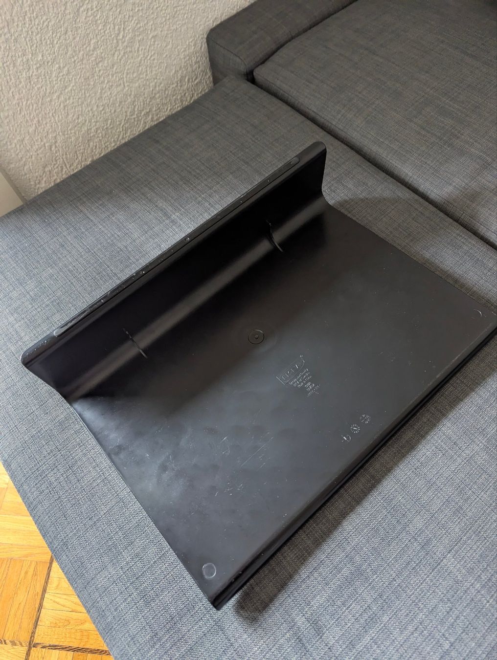 Racks & Cavalletti: Ikea Brada laptop stand - Black - Used – Usato da Fribourg venduto da balzabalza 1