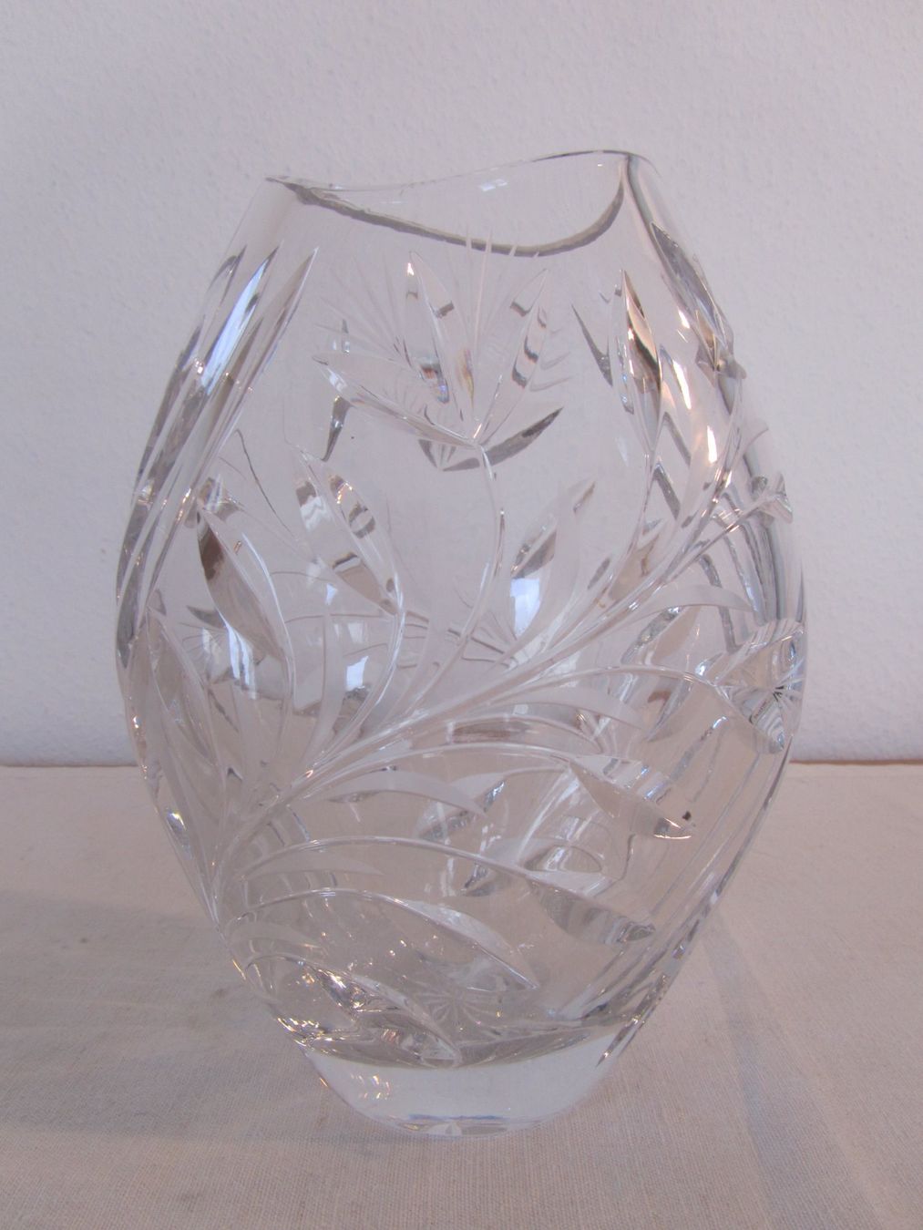 Vasi & Recipienti: Wunderschöne Kristall Glas Vase mit filigranem Schliffmuster – Usato da Seengen venduto da mikelele 1