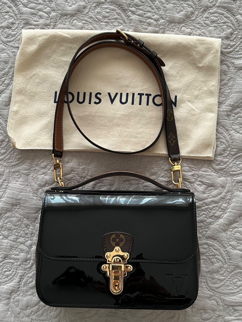 Louis Vuitton Taschen für Damen: Louis Vuitton Tasche BB Vernis Damen Schwarz – Gebraucht aus Zürich von dr.sisi