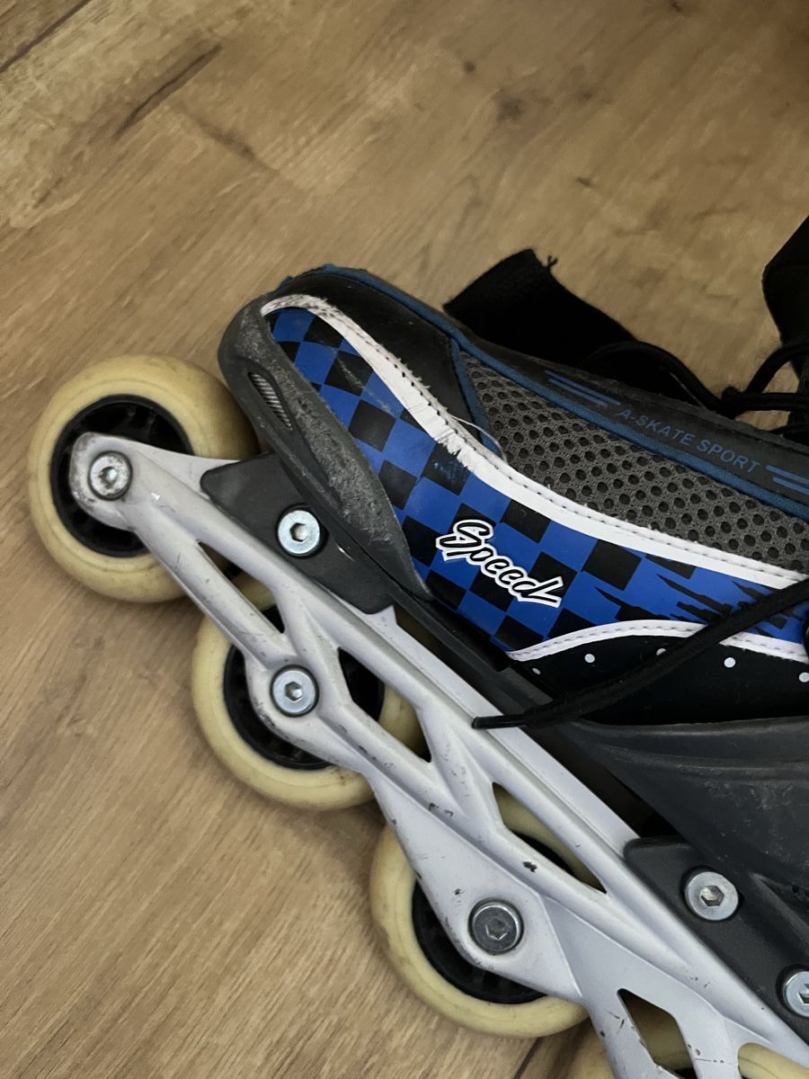 Pattini in linea & Pattini a rotelle: Inlineskates – Usato da Ins venduto da rere23 1