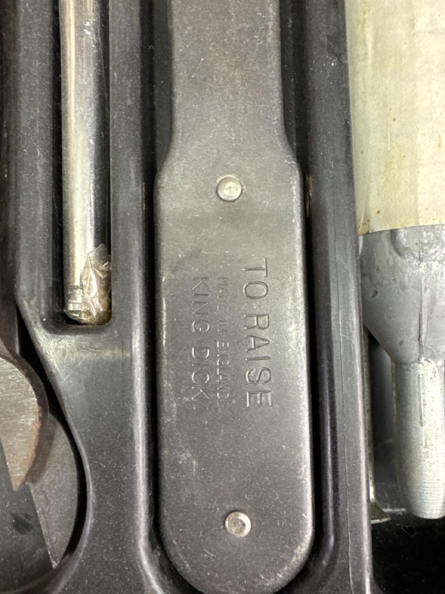 Jaguar Tutti gli attrezzi: Jaguar Werkzeugset MK2 Original – Usato da Madetswil venduto da e_mfish 2