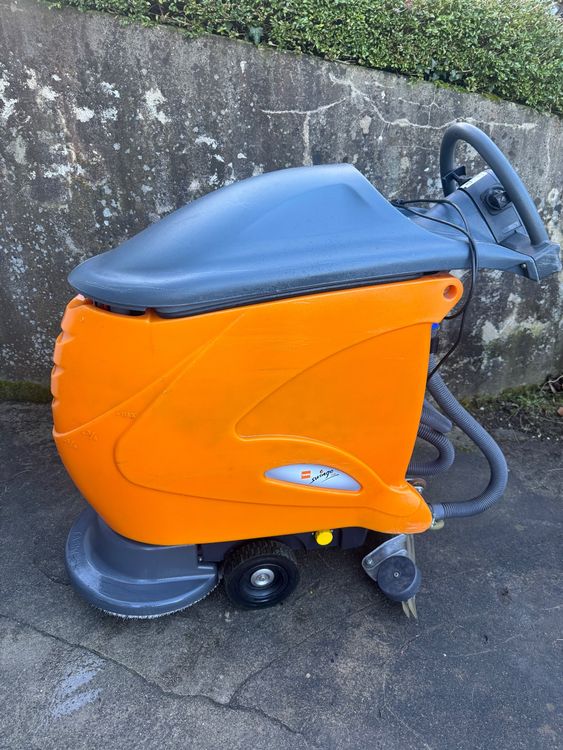 Taski swingo 755B Scheuermaschine ( wetrok cleanfix) (Gebraucht) in ...