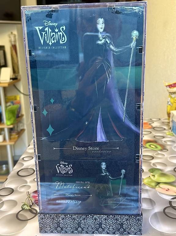 Statuette: Action Figure Malefica Disney – Nuovo e nell'imballaggio originale da Biasca venduto da dan_96w9 2