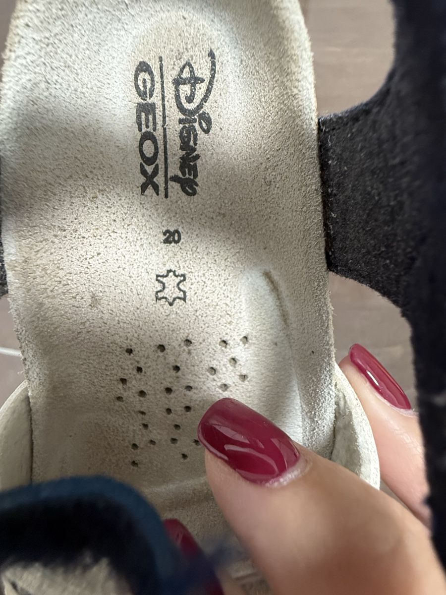 Geox Scarpe per ragazzi: Geox Sandale mit Mickey Mouse, Gr 20 – Usato da Kölliken venduto da Vivii01 1