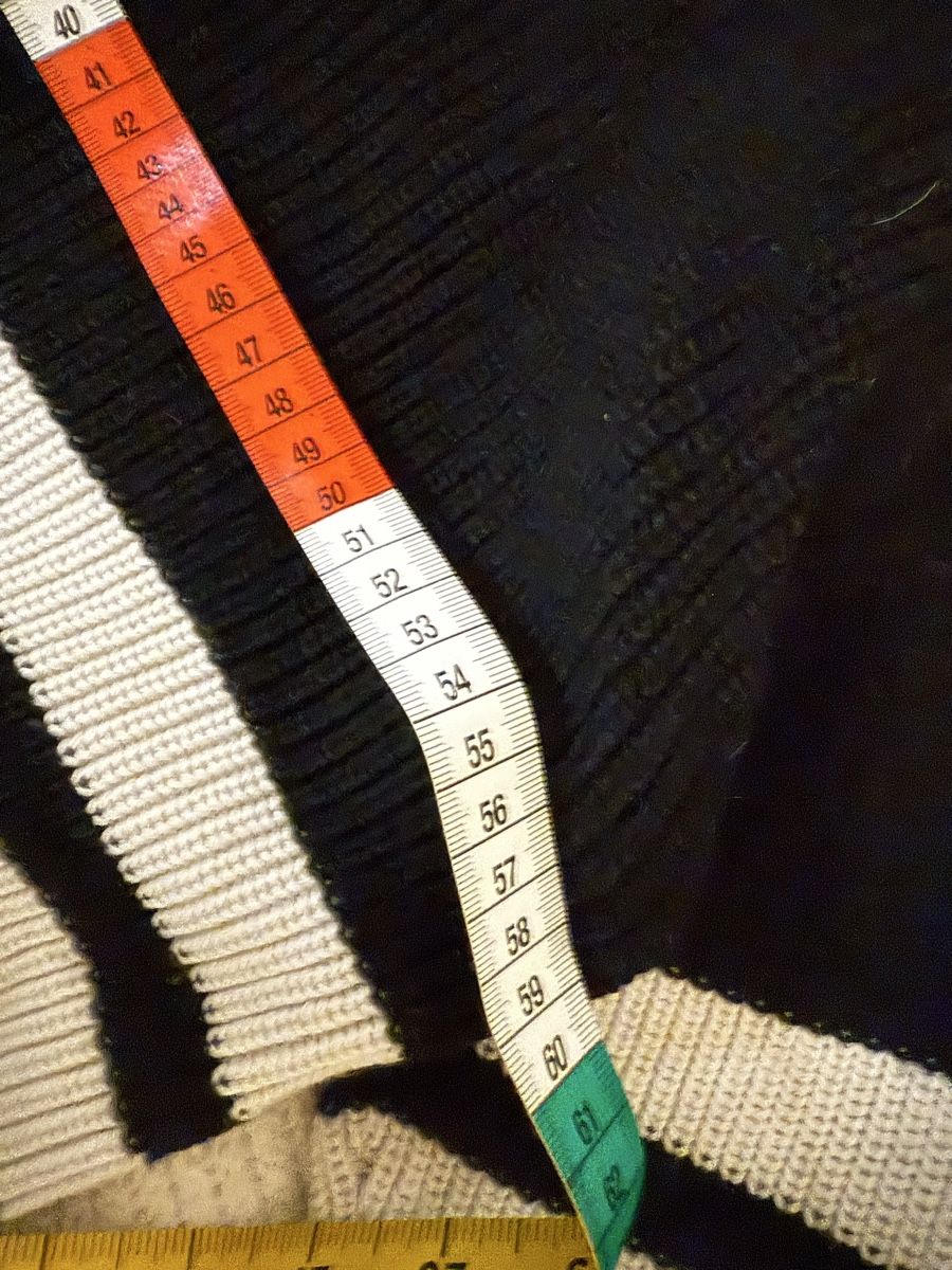 Maglioni & Felpe: Rollkragenpullover Größe S-M – Usato da Zürich venduto da Vma_reuse 5