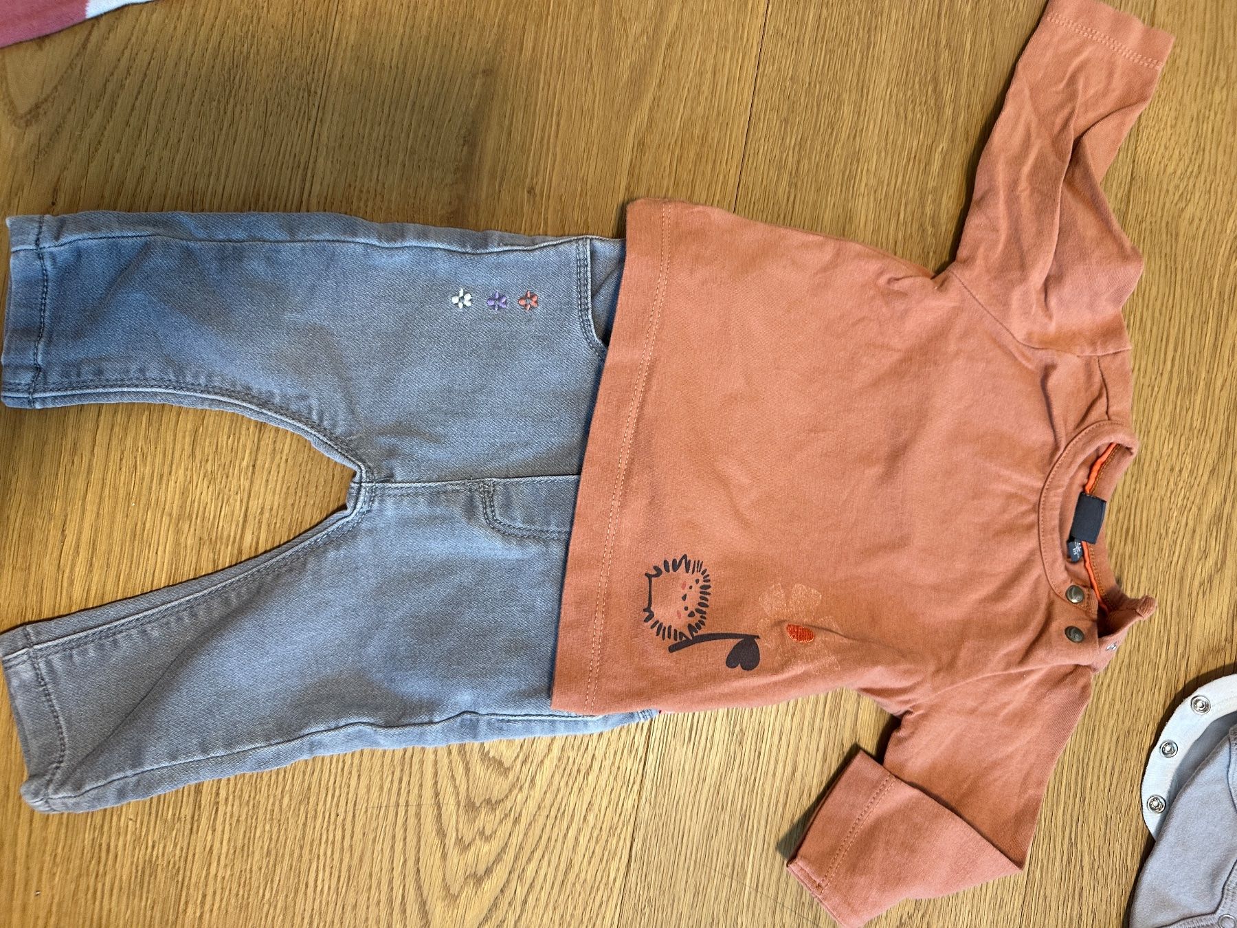 Kleiderpakete & -sets: Schönes Kleiderpaket Grösse 62. – Gebraucht aus Hausen am Albis von raesi01 2