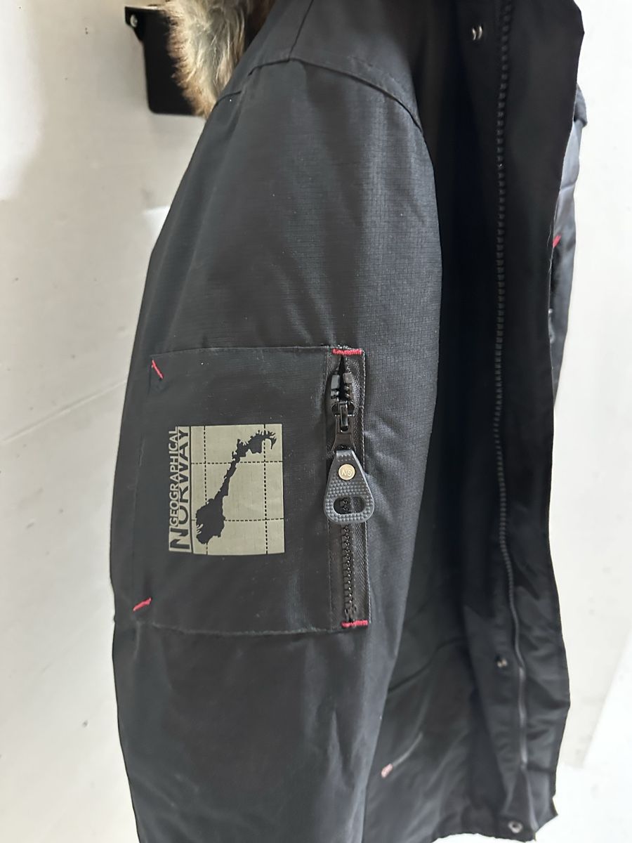 Giacche: Geographical Norway Winter Jacket Black Size M – Usato da Pully venduto da farzin 4