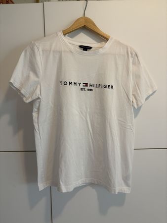 T-shirt Tommy Hilfiger blanc taille S bon état