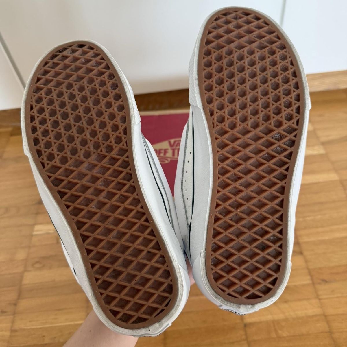 Chaussures femmes: Vans Knu Mid Schuhe  – D'occasion à Alchenflüh par hel_n6bm 2