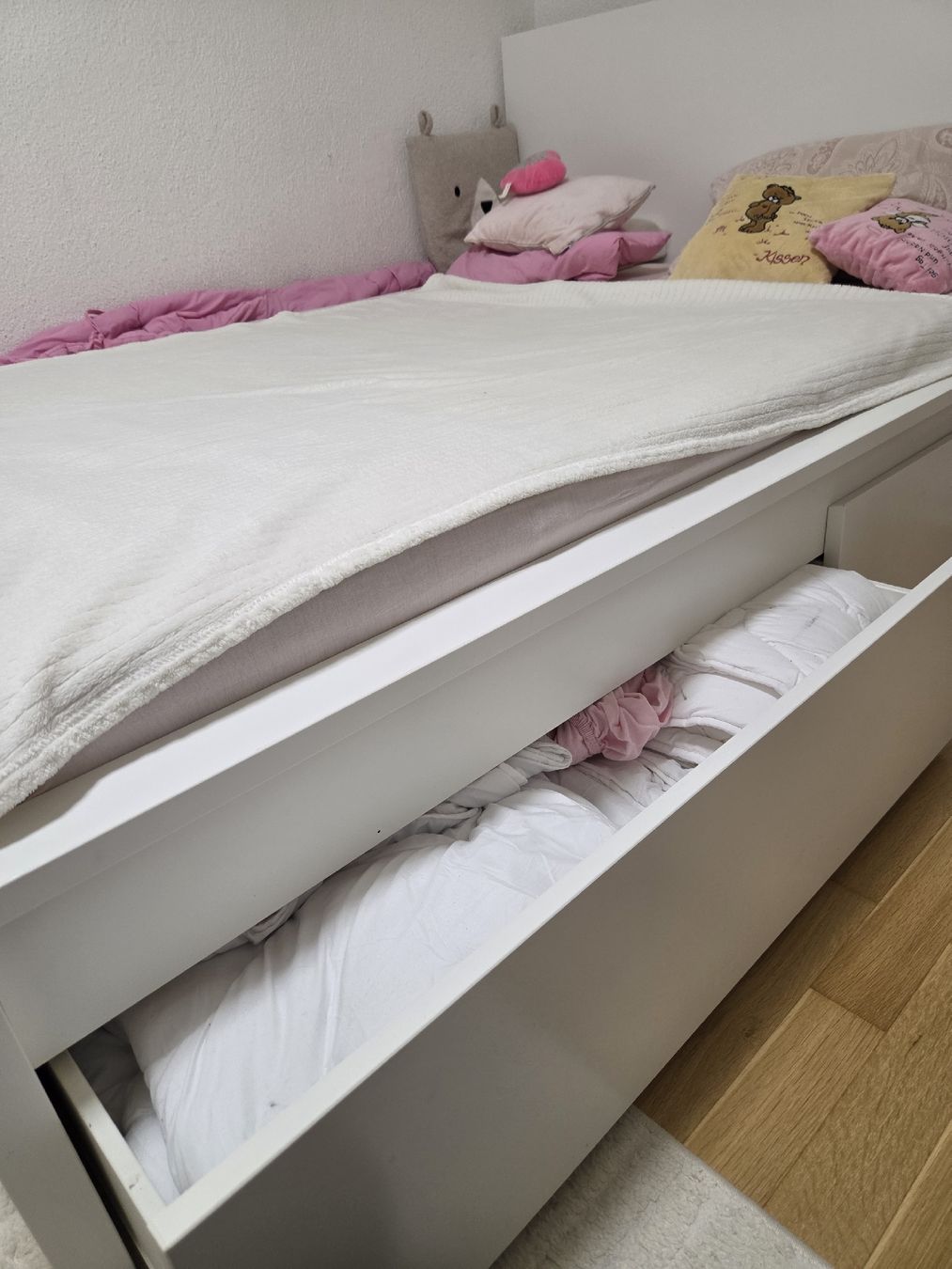 Ikea Letti: IKEA MALM Bett 140 x 200 – Usato da Wettingen venduto da EmRaTa