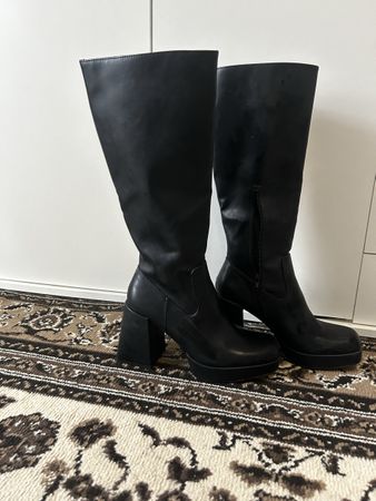Schwarze Plateau Stiefel Gr. 38 Herbst Winter Schuhe