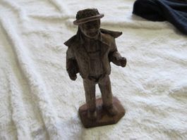 Handgeschnitzte Holzfigur  Signiert Vintage Antik ?