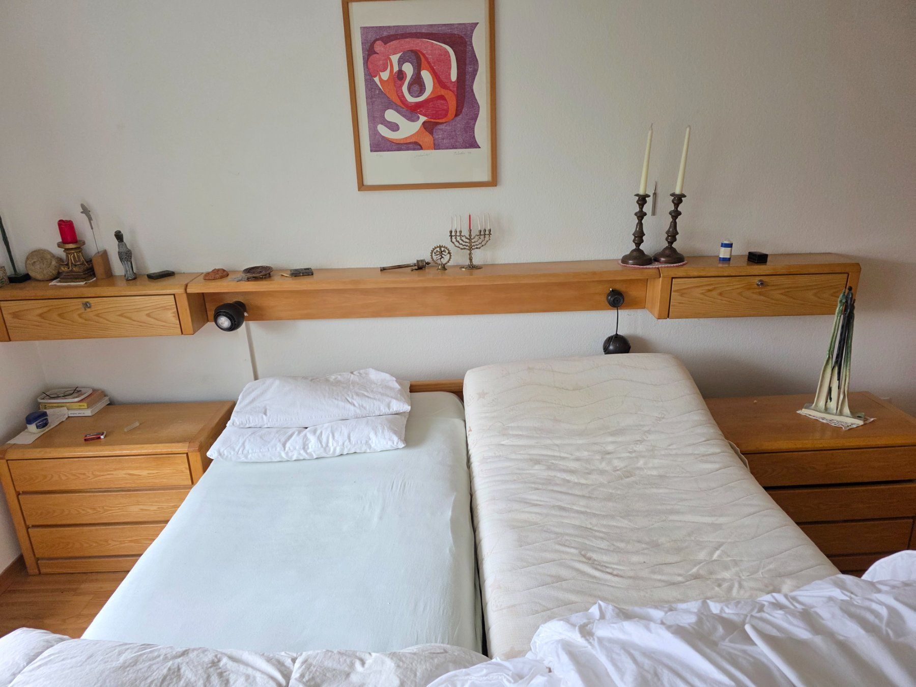 Lits: Schlafzimmer komplett – D'occasion à Biel-Bienne par Zuber06 4