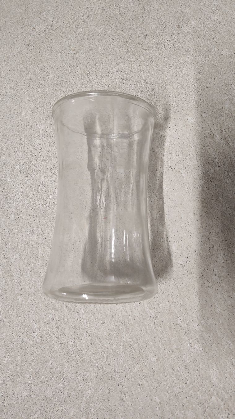 Vasi & Recipienti: Vase aus Glas 10cm x 16.5cm – Nuovo (secondo la descrizione) da Stetten SH venduto da 7soulchild7 1