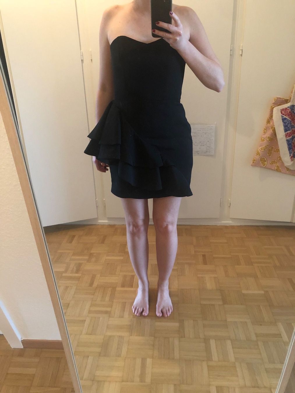 H&M Vestiti: Robe bustier avec volant H&M – Usato da Onex venduto da kattrina
