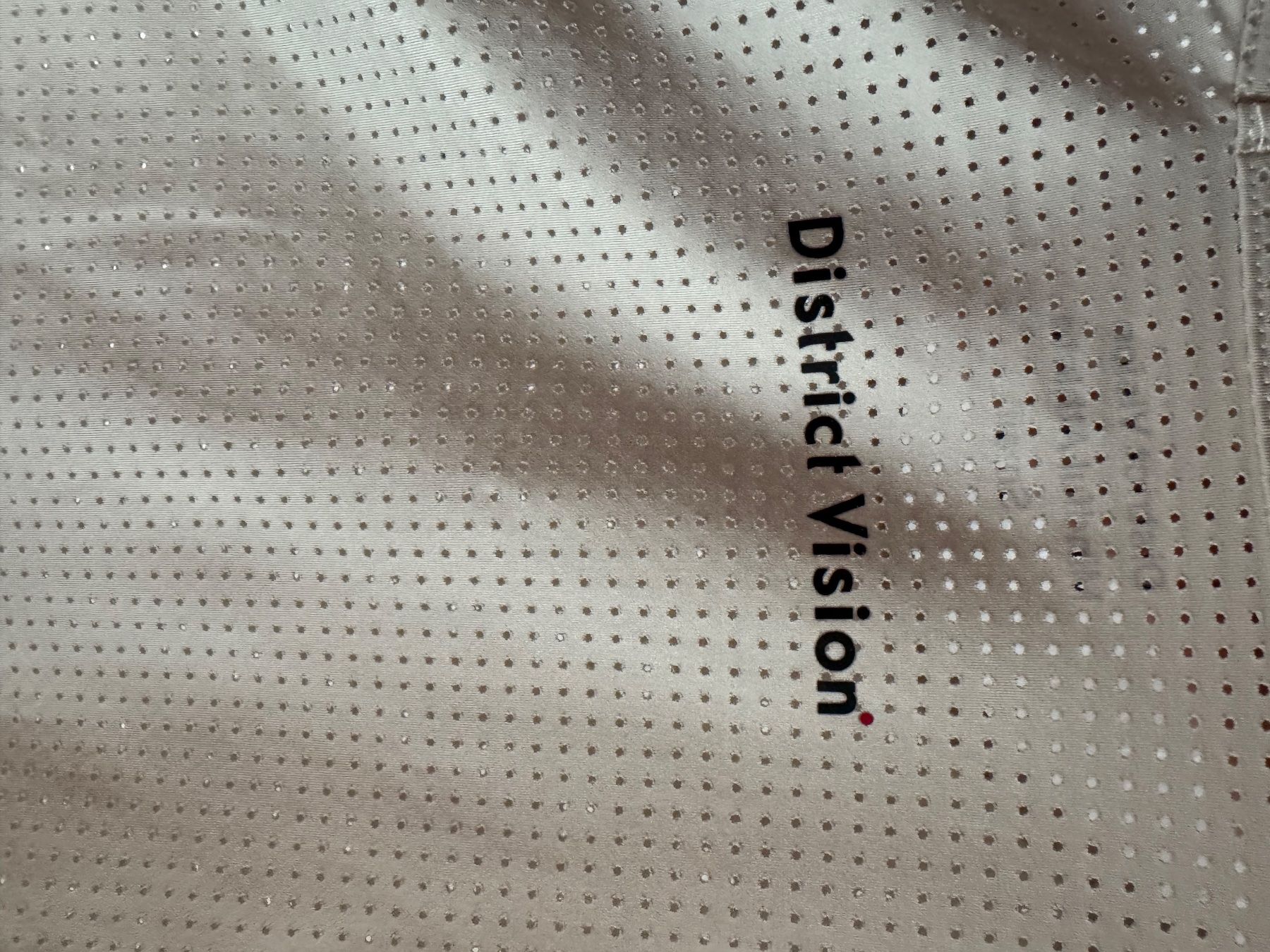 T-shirt: District Vision, T-Shirt, Gr. S – Usato da Wädenswil venduto da Sandarina_90 1