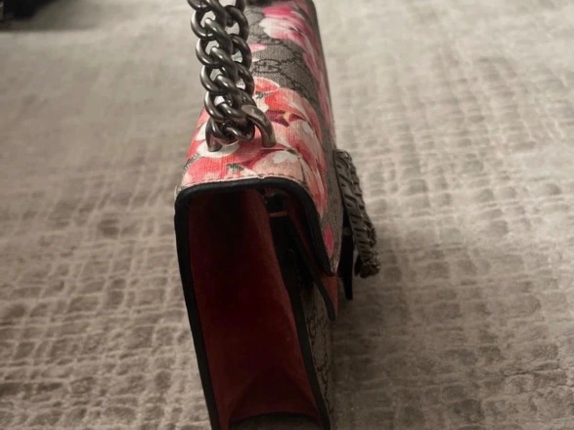 Gucci Borse da donna: Damen Handtasche Gucci Blumen – Usato da Meilen venduto da ell_9887 1