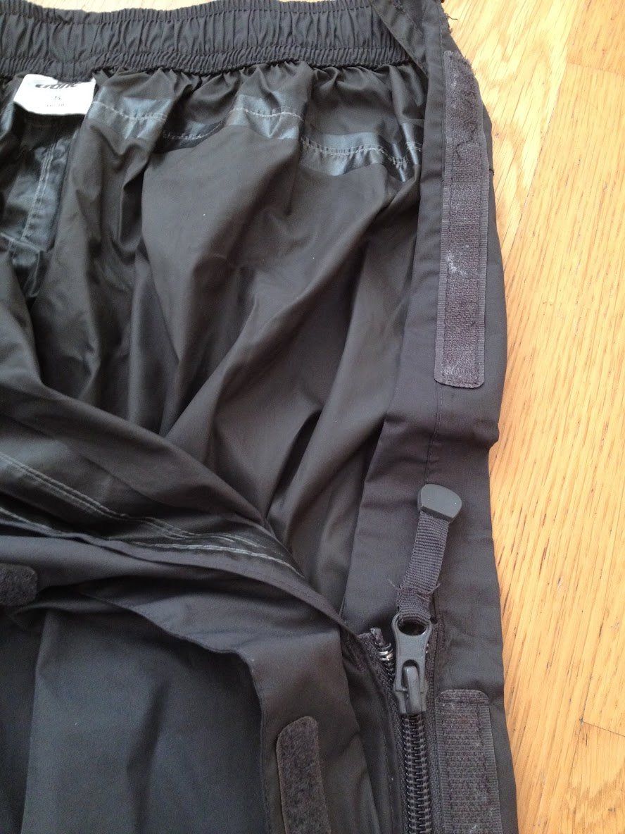 Pantaloni: Regenhose – Usato da Dübendorf venduto da Fip05 3