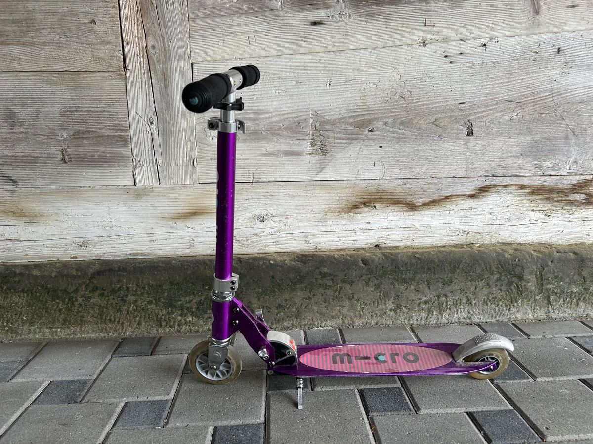Micro Fahrzeuge für Kinder: Micro Trottinett - guter Zustand  – Gebraucht aus Krauchthal von Nati_H 1