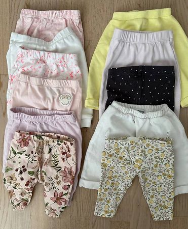 Hosen und Bodys Gr. 56-62