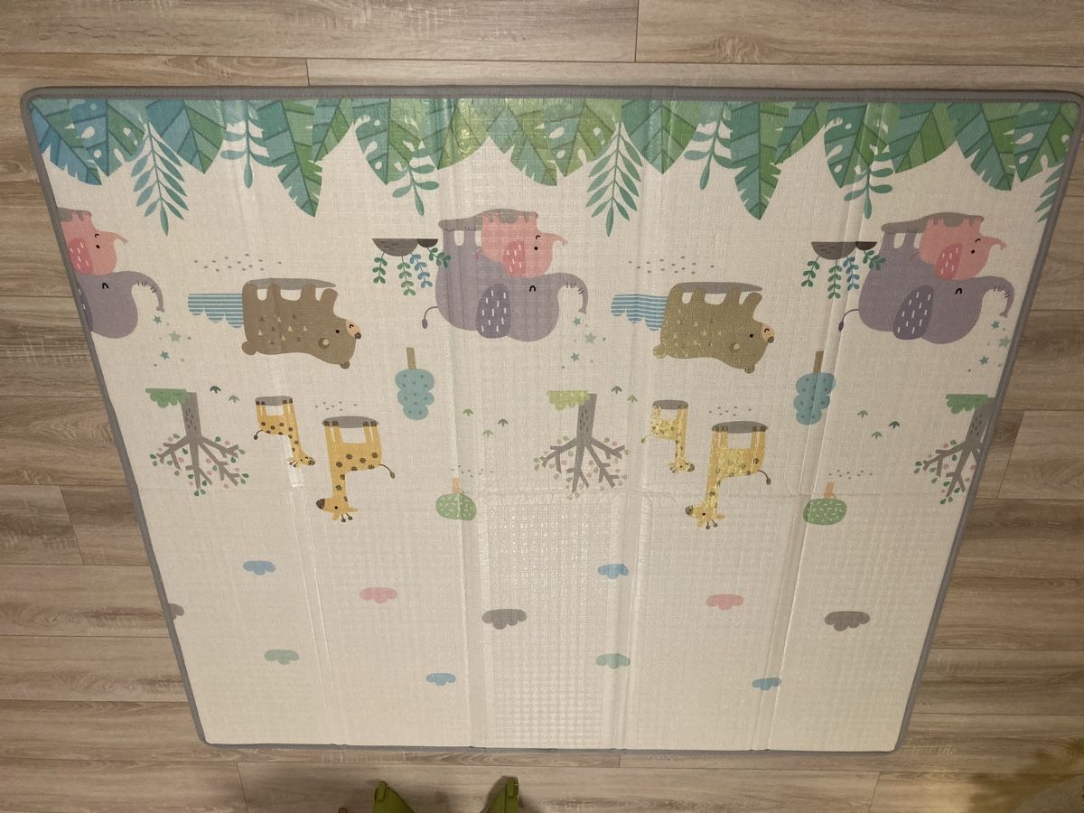 Tappeto da gioco: Spielmatte für Kinder mit Reversible Doppelseiten Design – Usato da Flurlingen venduto da Emanuele_Borla 2