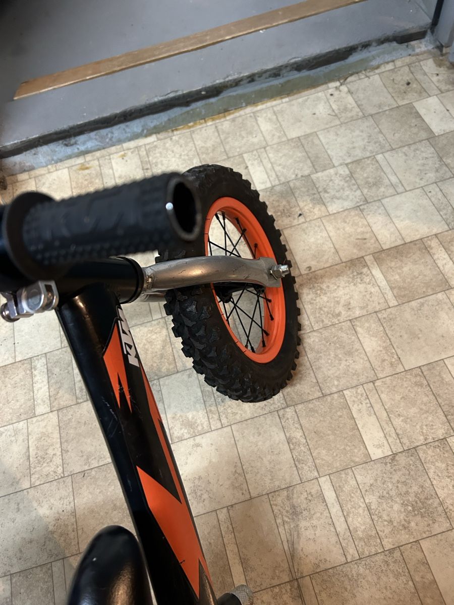 Veicoli per bambini: KTM Laufrad Höhenverstellbar – Usato da Oberegg venduto da alexandra_breu 4