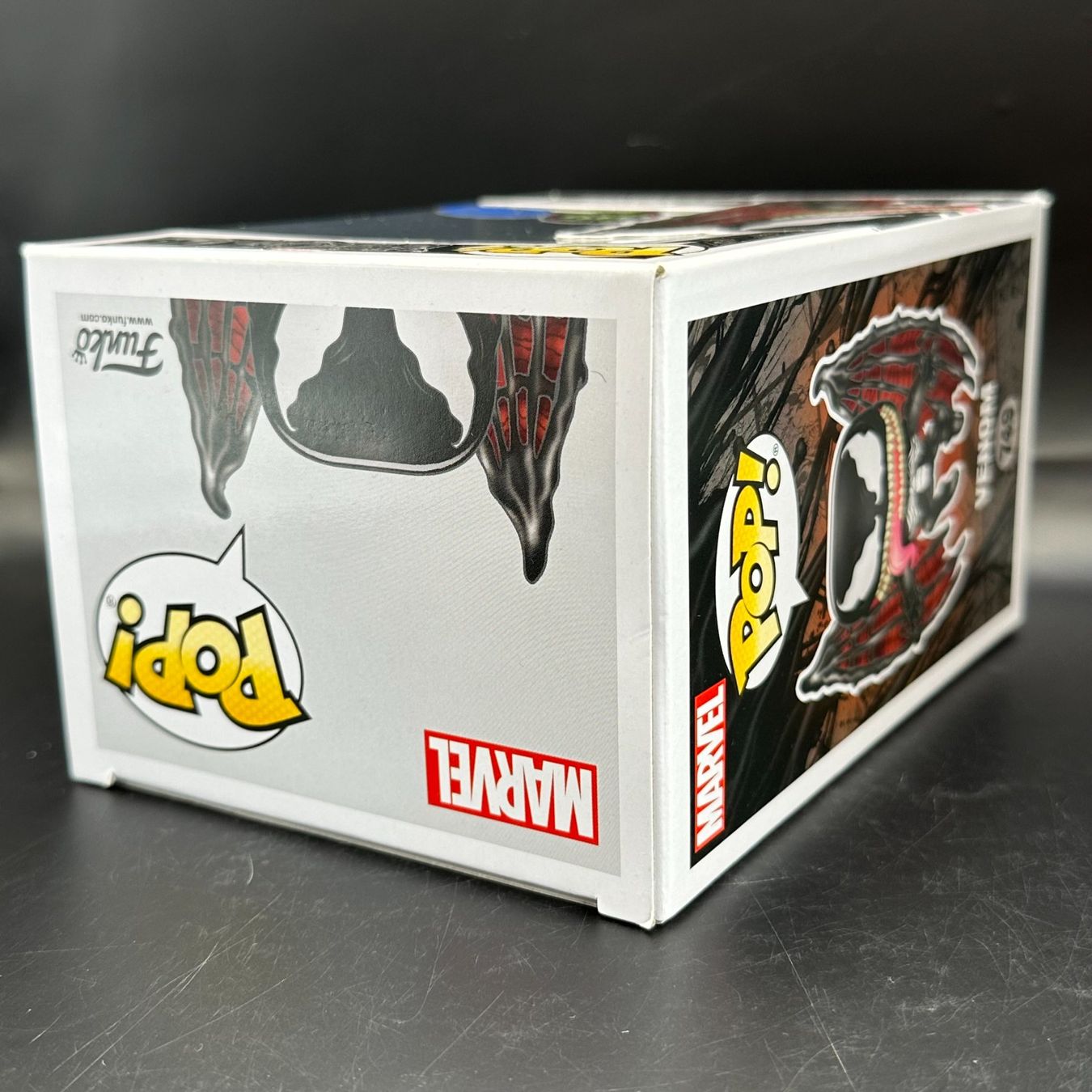 Funko Statuette: Funko Pop! Marvel Venom 749 Chase – Usato da Düdingen venduto da Nerdworld 3
