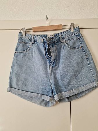 Kurze blaue Jeans Shorts - Grösse 38