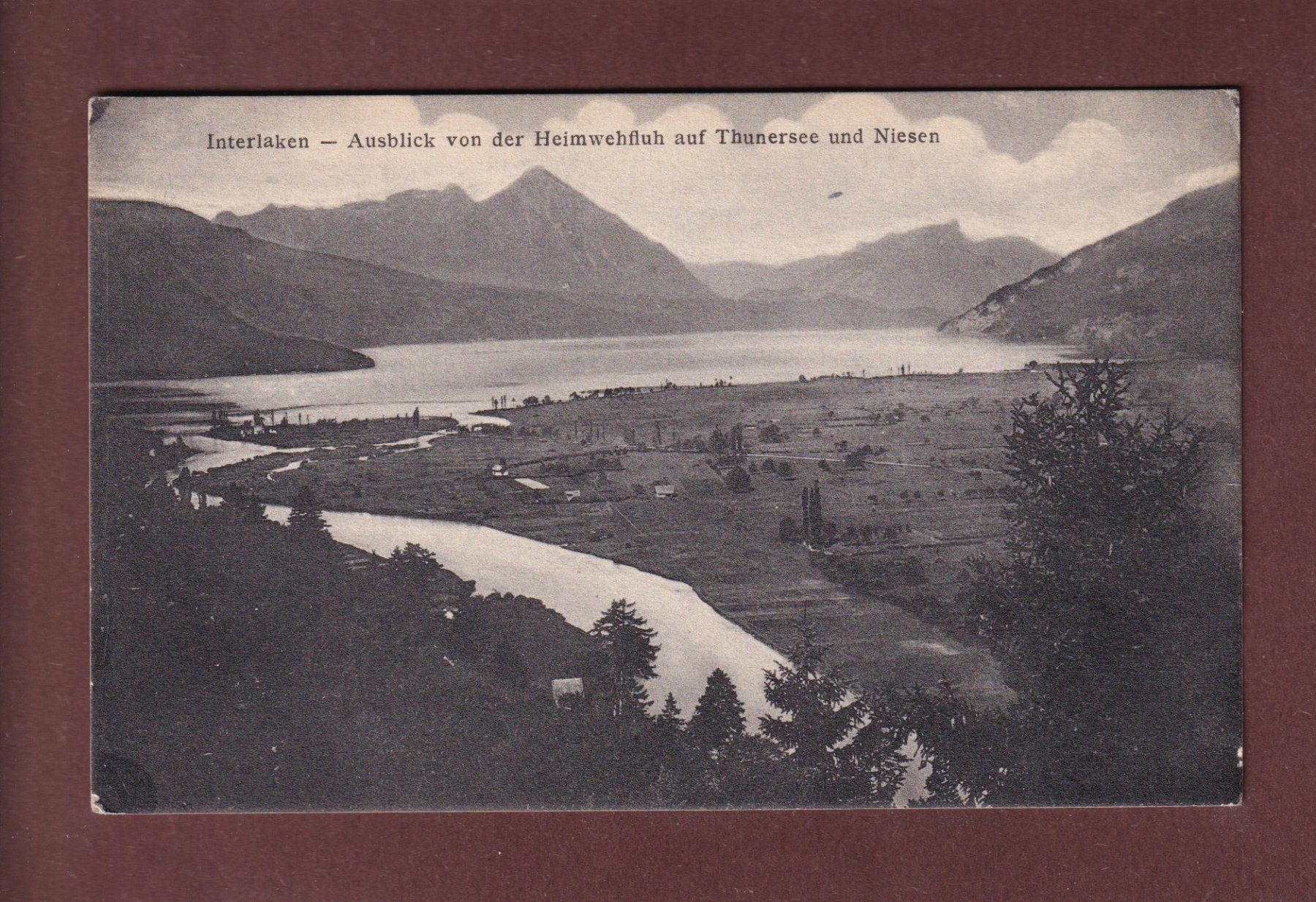 Cartoline postali: INTERLAKEN - Ausblick von der Heimwehfluh – Usato da Pully venduto da nicecards-shop