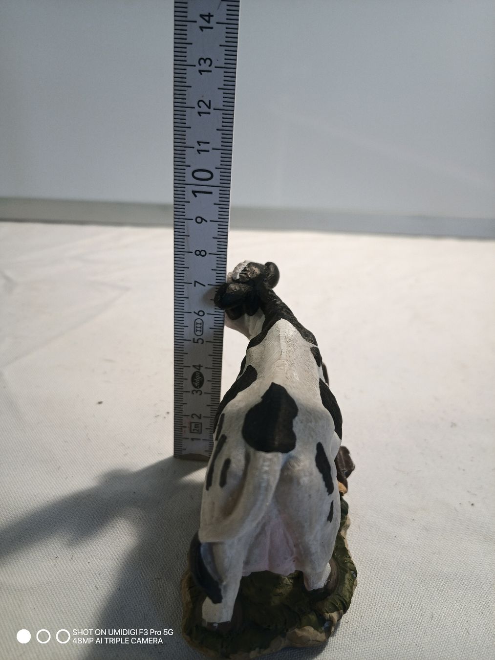 Statuette: Deko Kuh mit Eimer und Glocke  Sammlerstück  – Nuovo e nell'imballaggio originale da Aarwangen venduto da to-hirschi 3