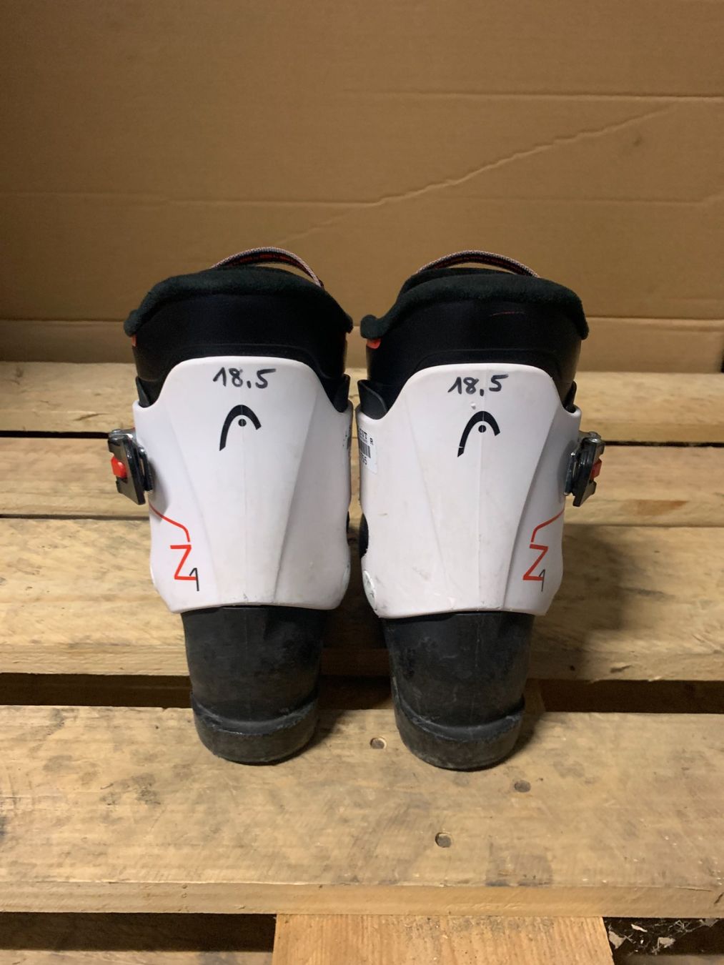 Head Scarpe per ragazzi: Skischuhe, HEAD Z1, Grösse 29.5 – Usato da Schwarzsee venduto da Sidecut 1