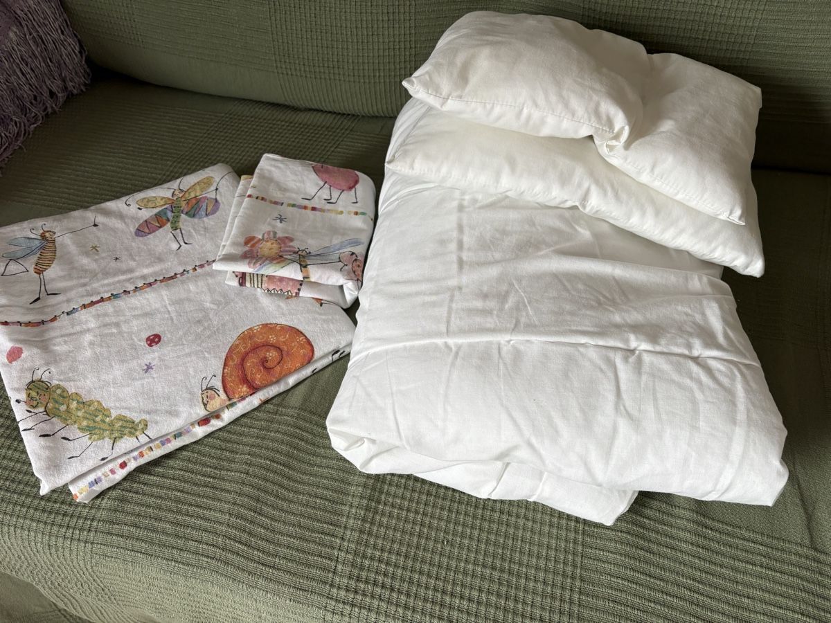 Biancheria da letto: Ikea Kinder-Bettwäsche Set mit Insektenmuster – Usato da Rupperswil venduto da LuciaD01