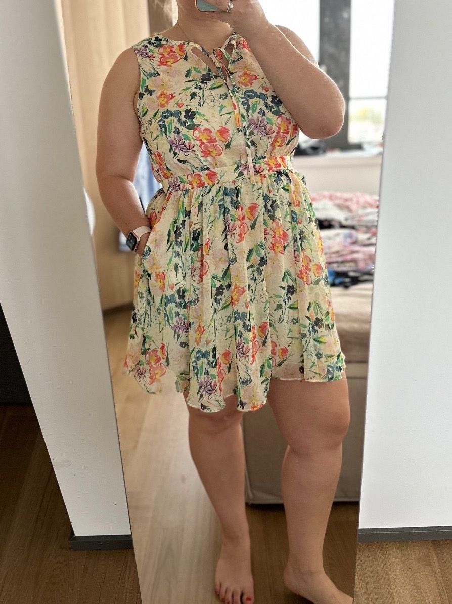 Ted Baker Vestiti: Geblümtes Ted Baker-Kleid gr.40 – Nuovo (secondo la descrizione) da Winterthur venduto da LeLe0606 1