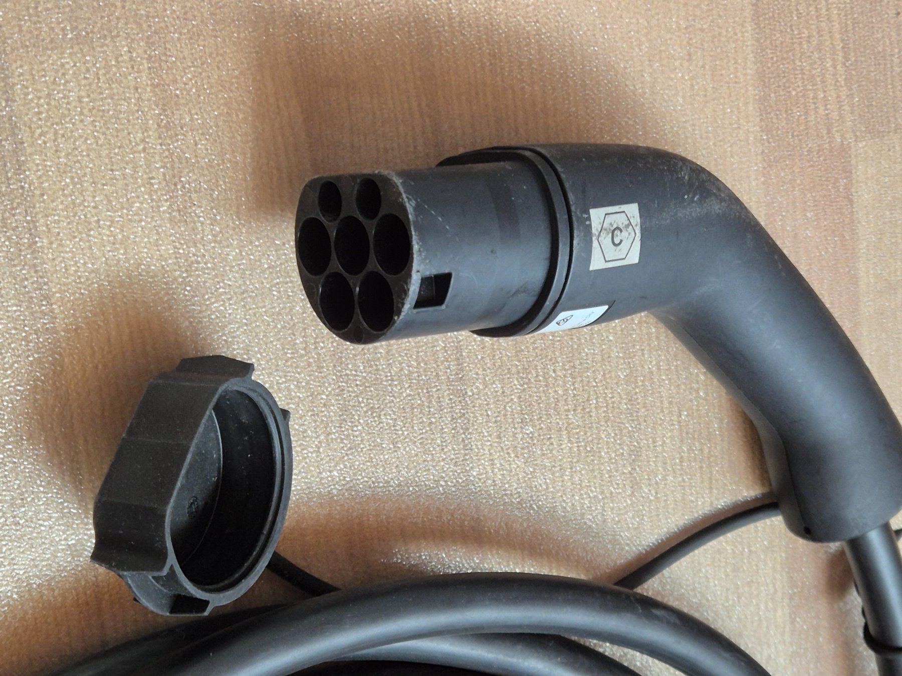 Cavi: Ladekabel Typ 2 - 22kw - 6m - original Renault E-Tech – Usato da Wynau venduto da snoesel 4